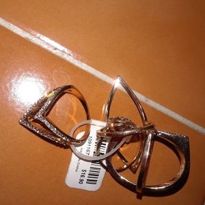 Torrid size 11 4 pack of rings in gold tone